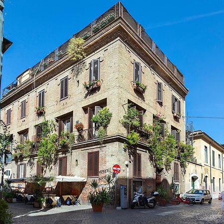Lux Me - Jacuzzi & Suites Trastevere Rome Bagian luar foto